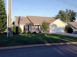 150 Timber Ridge Dr, Madisonville, TN 37354