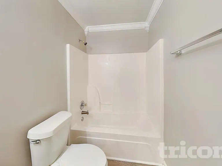 1219 Falls Creek Ct — Photo 19