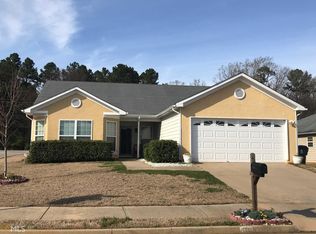 10888 Big Sky Dr, Hampton, GA 30228