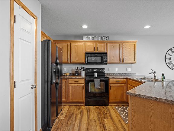 4th image of 2236 NW Bayberry Ln