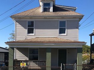 32 Thomas St, Uniontown, PA