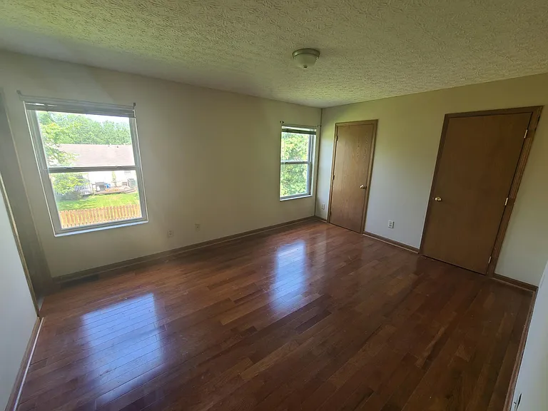3542 Patcon Way — Photo 16