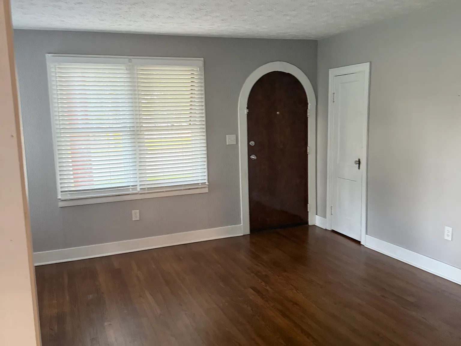 3 bed, 1561 sqft, $1,550 — Photo 3