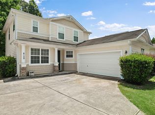 6278 Waverly Ln, Fairburn, GA 30213