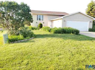 500 Kyle Ave, Baltic, SD 57003