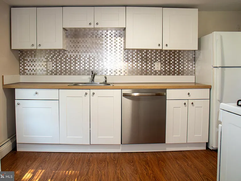 124 Washington Rd #2 — Photo 10