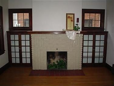 4th image of 125 E 213th St