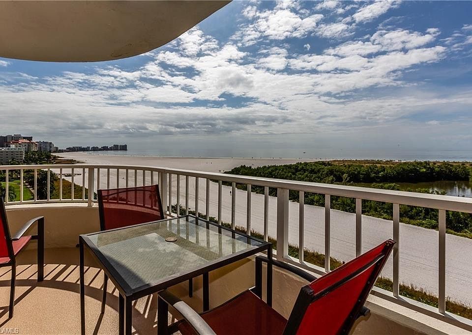 1st image of 380 Seaview Ct APT 711