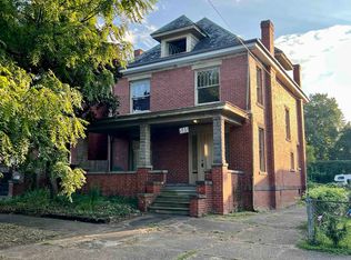 515 5th St, Huntington, WV 25701