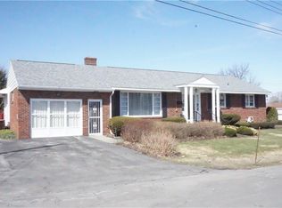 125 Wilmore Pl, Syracuse, NY 13208