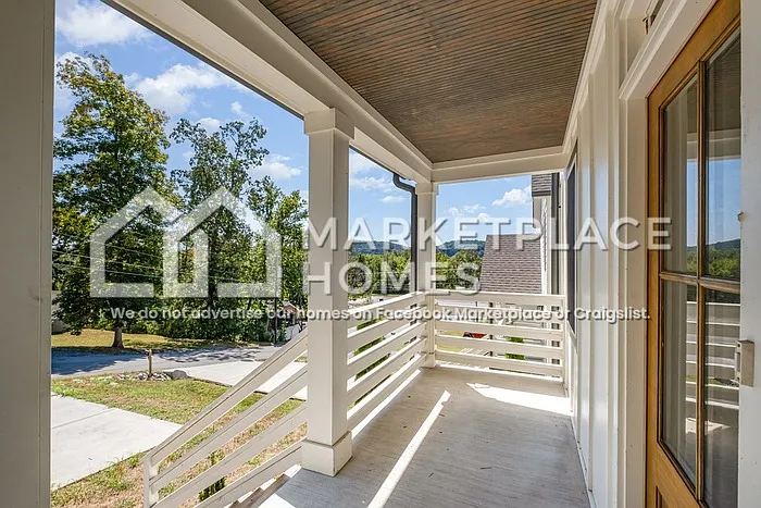 173 Peach St — Photo 6