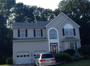 41 Putnam Rd, Monmouth Junction, NJ 08852