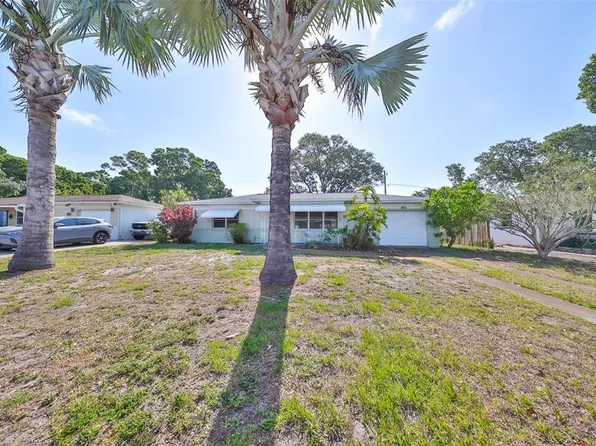 4989 99th St N, Saint Petersburg, FL 33708