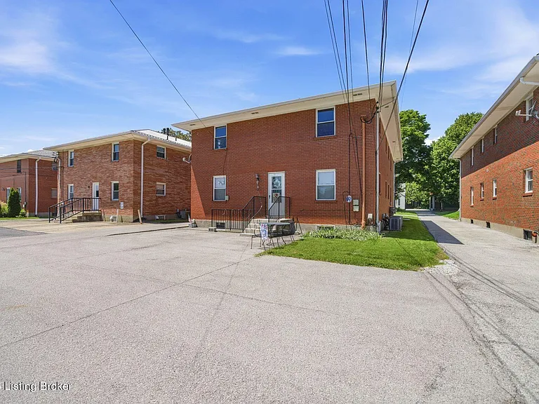 119 McArthur Dr #3 — Photo 22