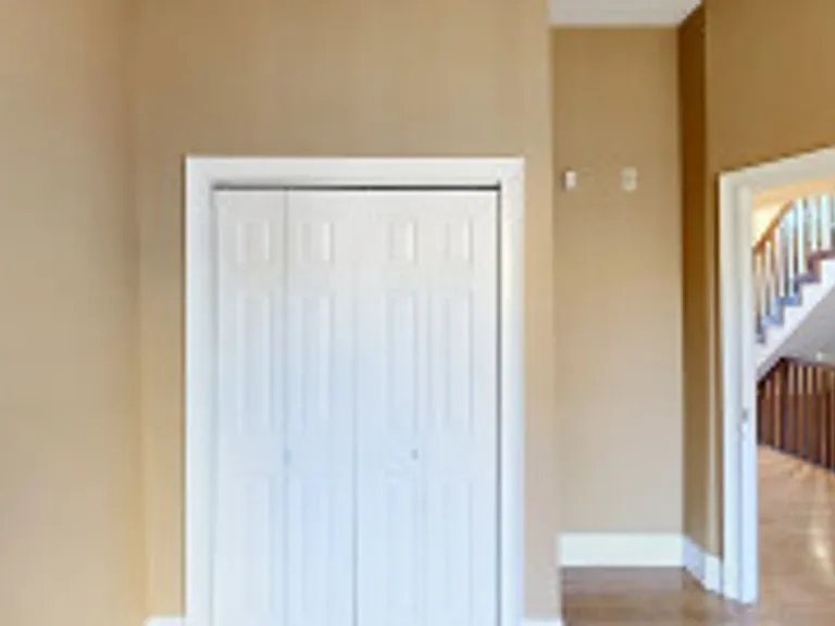 9 Cortes St #5A — Photo 5