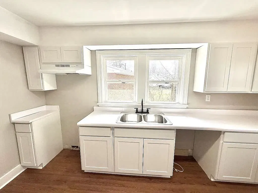 3 bed, 1204 sqft, $1,195 — Photo 3