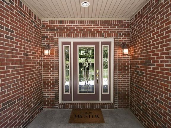 4th image of 7810 Persimmon Lake Dr