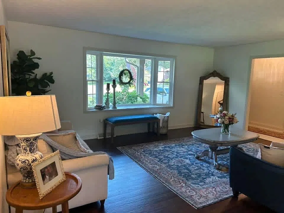 3 bed, 2.5 bath, 1824 sqft, $2,800 — Photo 3