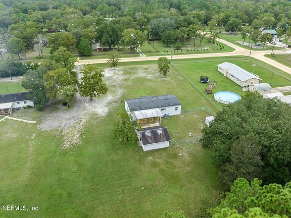 4th image of 300 N MIMOSA Avenue