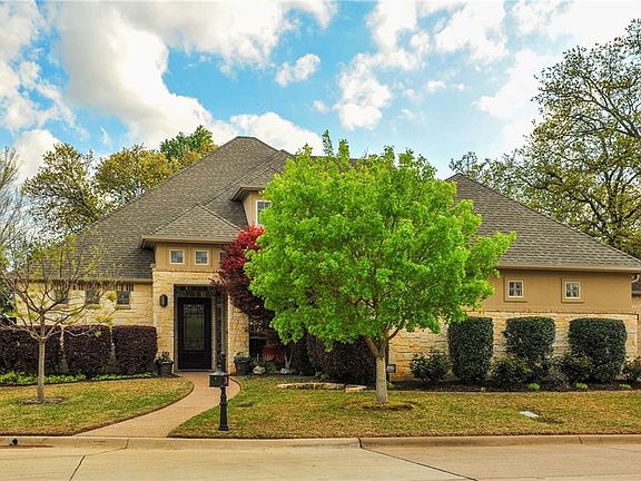 3rd image of 2505 Featherstone Ct