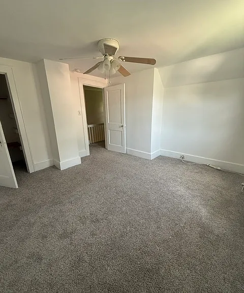 1907 W Beverley St — Photo 16