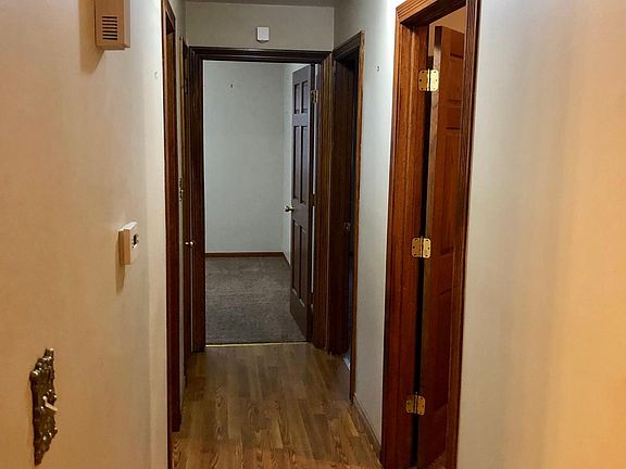 5th image of 5230 S Illinois St