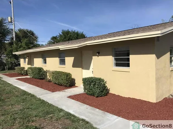 7905 Loomis St, Lake Worth, FL 33462