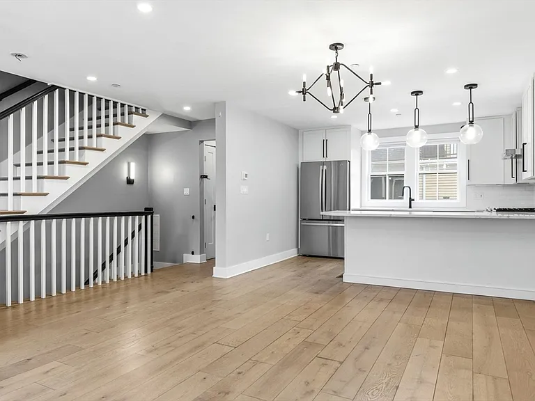 78 Tremont St #78 — Photo 7