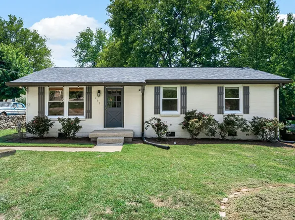 205 Cedar Dr, Franklin, TN 37064