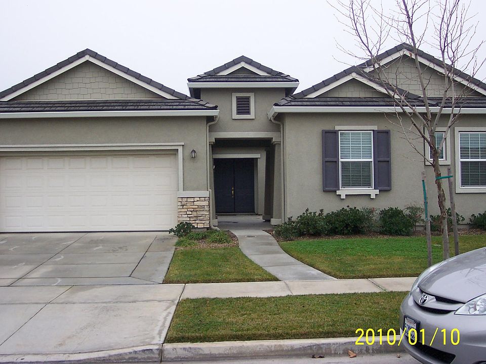 2nd image of 396 Ellison Pl