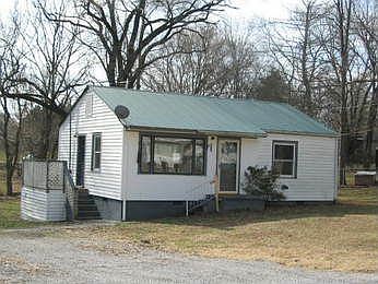 1st image of 800 Edwards Dr