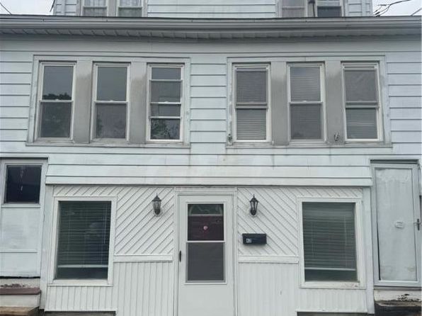 42 W Fell St