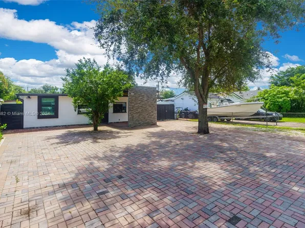 411 N 61st Ave, Hollywood, FL 33024