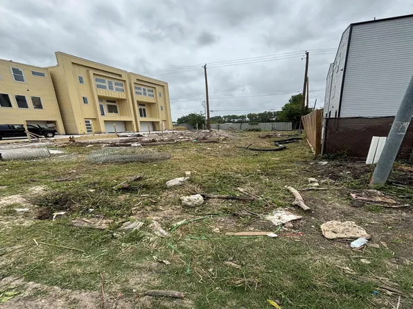 4210 Dreyfus St Lot 16, Houston, TX 77021