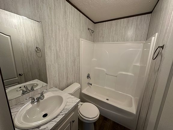 5th image of 130 Campbell Dr
