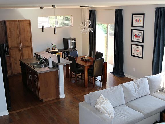 Kitchen & Dining Room