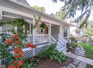 4038 Maple St, Fairfax, VA 22030