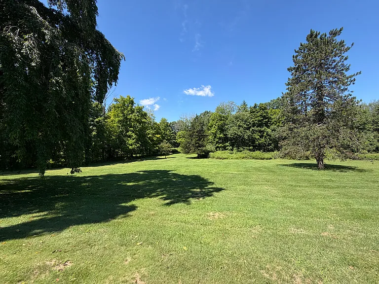 N Putt Corners Rd — Photo 36