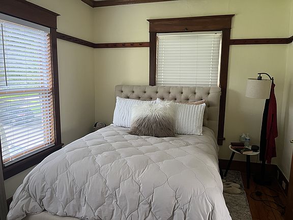 3rd image of 326 Butler St #1