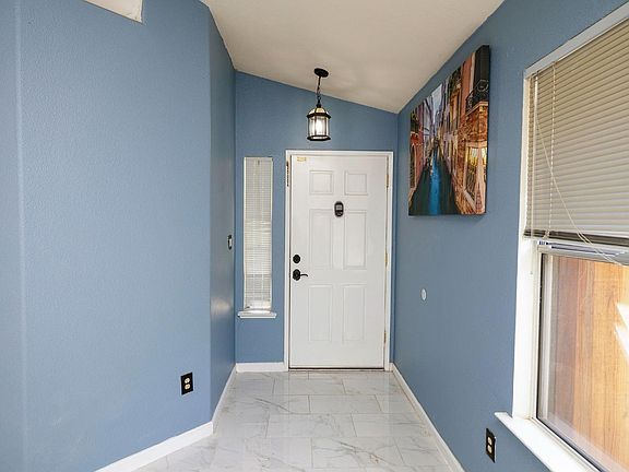 5th image of 1134 San Miguel St