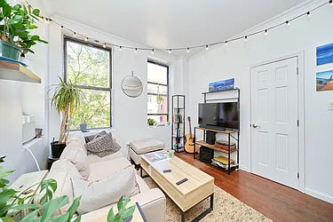 Rented by Living New York