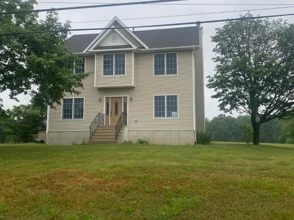 241 Windsor Rd, Robbinsville, NJ 08691