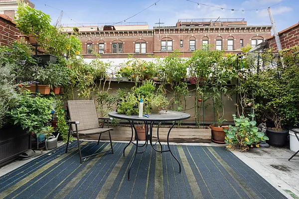 Rented by Douglas Elliman | media 5