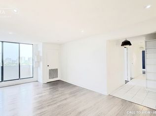 10 Stonehill Ct Unit 1409, Toronto, ON M1W 2X8