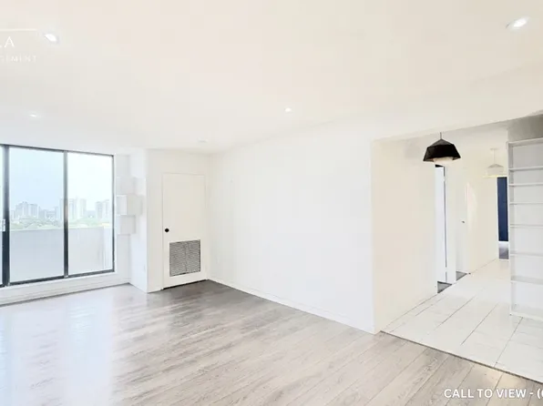 10 Stonehill Ct, Toronto, ON
