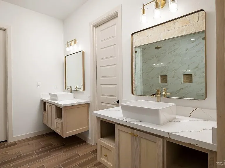 8100 Coyote Dr — Photo 11