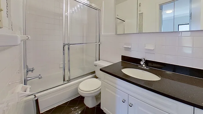 Rented by Compass | media 19