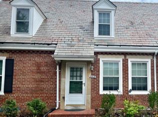 3419 S Utah St, Arlington, VA 22206