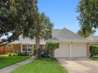 79 Granada Dr, Kenner, LA 70065