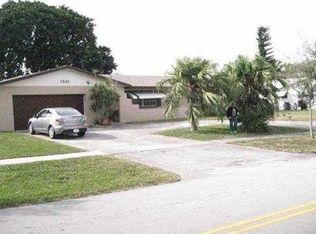 1561 SW 63rd Ave, Plantation, FL 33317